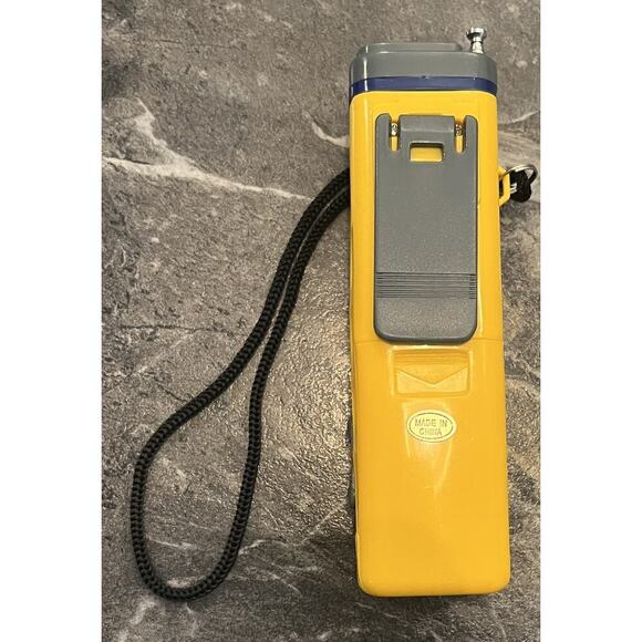 Vintage Yellow Ultronic Sports Pocket Radio with Antenna. TESTED Works! - Picture 3 of 5